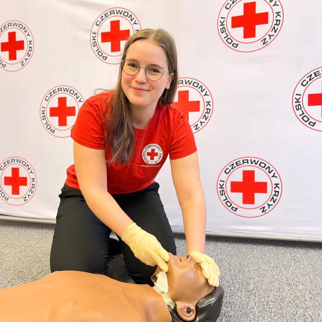 Kinga - wolontariuszka PCK
